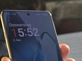 Дисплей OnePlus 13. (Источник изображения: Notebookcheck)