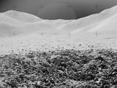 Вид крупным планом части кратера, сфотографированного во время третьей прогулки Аполлона-15 по лунной поверхности (Источник изображения: NASA; обрезано)