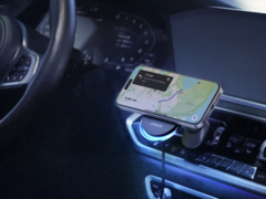 Беспроводное автомобильное зарядное устройство Prime (на фото) от Anker появится этой осенью. (Источник изображения: Anker)