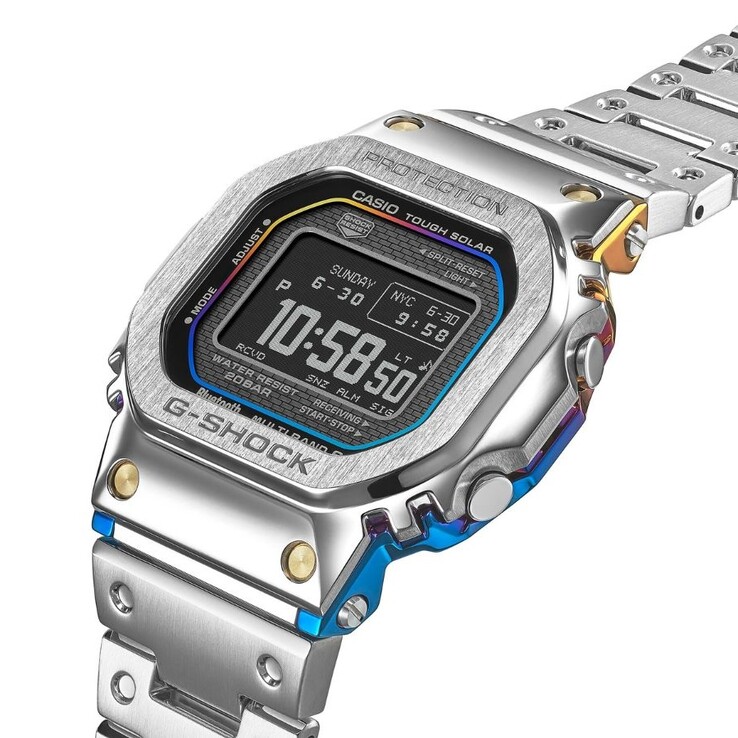 Часы Casio G-Shock GMW-BZ5000RC-1