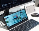 Acer PM131QT - небольшой вспомогательный дисплей для любителей симуляторов и других вариантов использования