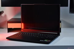 Lenovo Legion 5 15AGP11.
