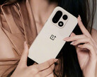 По слухам, толщина OnePlus 15 составит 8,1 мм. На фотографии: промо-изображение телефона. (Источник изображения: OnePlus)