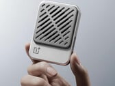 При весе около 50 г Mini на 18 г легче и занимает примерно на 30% меньше места, чем его предшественник.
