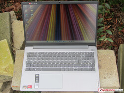 В обзоре: Lenovo IdeaPad 3 15ABA7 (82RN007LGE). Тестовый образец предоставлен: