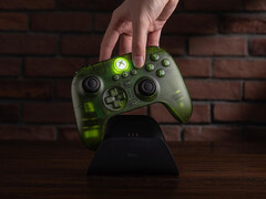 Трехрежимный контроллер 8BitDo Ultimate для Xbox можно приобрести в Jade. (Источник изображения: 8BitDo)