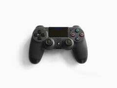 Вы можете использовать игровой контроллер DualShock 4 от PS4 с RPCS3.
