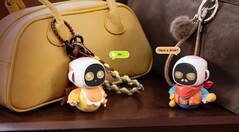 Пользователи могут общаться с Eiliko по Wi-Fi, отдавать ему голосовые команды или просто наблюдать, как он делает свои дела (Источник изображения - energizelab.com)