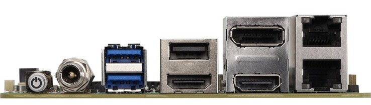 В наличии DisplayPort, HDMI, два порта Ethernet и несколько портов USB (Источник изображения: Aaeon)
