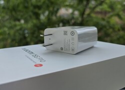 Адаптер питания Xiaomi 15S Pro