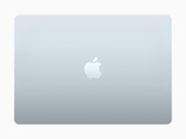 Грядущий доступный MacBook может быть очень похож на последнюю модель M4 MacBook Air 13. (Источник изображения: Apple)