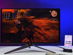 Samsung Galaxy S26 Ultra мог бы работать лучше, если бы в нем была установлена активная система охлаждения. На фото: телефон под управлением The Witcher 3.