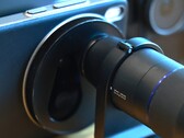 Сменные объективы на смартфонах могут стать обычным явлением в 2026 году, возможно, во всем мире, как, например, у Vivo, Oppo и Xiaomi. (Источник изображения: Weibo)