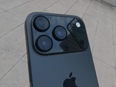 IPhone 17 Pro в дикой природе. (Источник изображения: Digital Chat Station через Weibo)