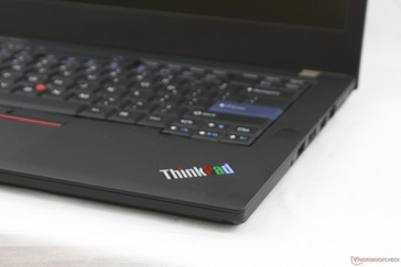 ... пусть даже логотип ThinkPad в ней выглядит сильно иначе