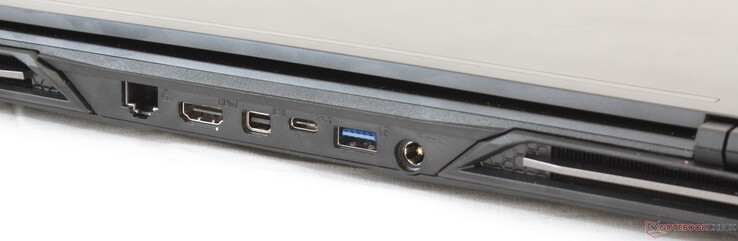 Задняя сторона: гигабитный Ethernet, HDMI 2.0, mDP 1.3, USB 3.0 Type-C, USB 3.0 Type-A, разъем питания