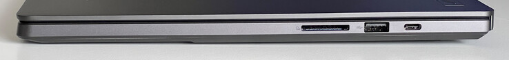 Правая сторона: картридер (UHS-II), USB-A 3.2 Gen 2 (10 Гбит), USB-C 3.2 Gen 2 (10 Гбит, DisplayPort 1.4, Power Delivery)