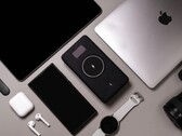 Портативное зарядное устройство Flash Pro Ultra (Источник изображения: Macsources)