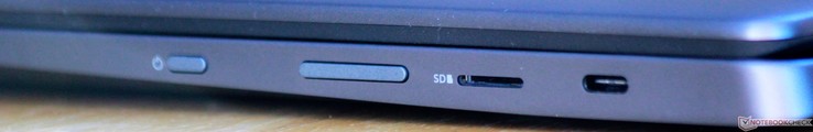 Левая сторона: клавиша включения, качелька регулировки громкости, слот microSD, USB 3.1 Gen 1 Type-C