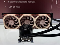 Процессорный кулер AIO от Noctua, представленный на выставке Computex 2025. (Источник изображения: Computerbase)