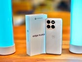 Edge 70 Plus стремится впечатлить ёмким аккумулятором и ярким экраном, но разве у Motorola нельзя найти и то и другое в других моделях?