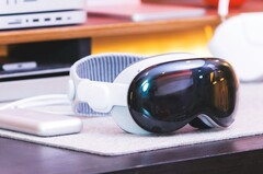 Apple по сообщениям, работает сразу над семью новыми гарнитурами. (Источник изображения: Хайме Марреро)