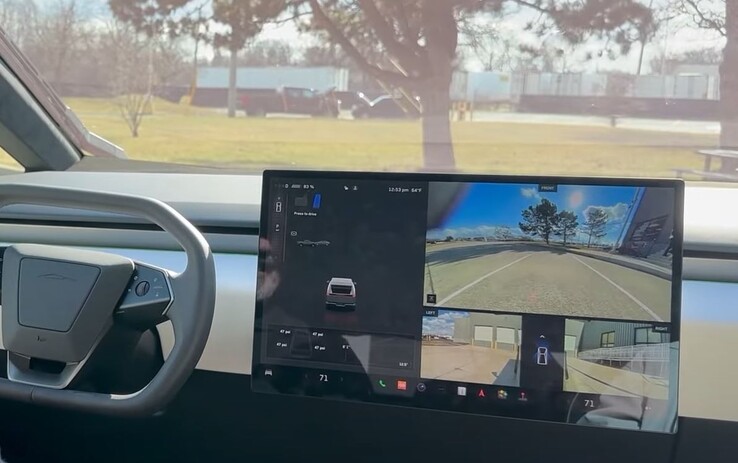 В основе пятого отзыва Tesla Cybertruck лежат проблемы с камерой заднего хода. (Источник изображения: Autoline Networks)
