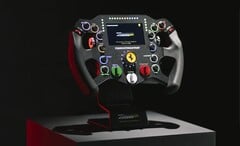 Выпуск руля Thrustmaster Ferrari 499P будет ограничен всего 499 экземплярами.
