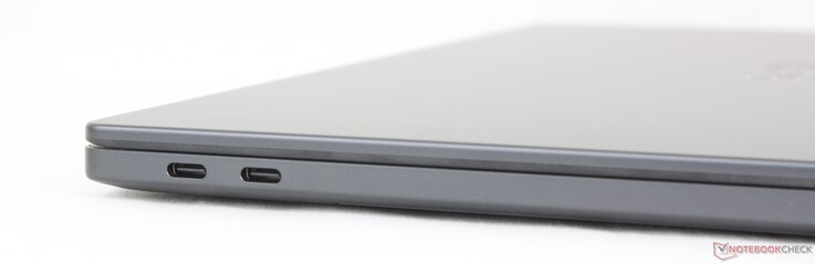 Слева: 2x USB-C Thunderbolt 4/ DisplayPort 2.1 + Power Delivery