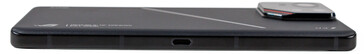 Слева: USB (источник изображения: Дэниел Шмидт)