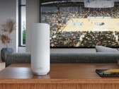Сетчатый маршрутизатор и точки доступа Orbi 370 WiFi 7 имеют довольно непримечательный дизайн (Источник изображения: Netgear)
