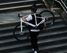 Roadlite:ON CF: Легкий электровелосипед с ременным приводом