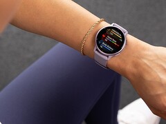 Смарт-часы Garmin Venu 3 и vivoactive 5 (на фото) получили бета-версию 16.05. (Источник изображения: Garmin)