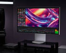 UltraFine 32U990A пока можно заказать только в США. (Источник изображения: LG)