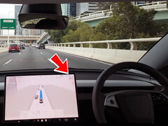 Тестирование и обзор FSD Australia. (Источник изображения: CarSauce/YT)