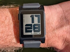 Новое приложение Pebble предназначено для смарт-часов Core 2 Duo (на фото) и Core Time 2. (Источник изображения: Eric Migicovsky via X.com)