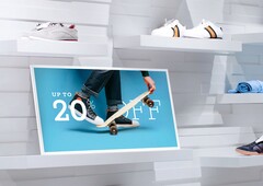 Компания Samsung выпустила цветной e-ink дисплей, который можно использовать в качестве цифровой вывески (Источник изображения: Samsung)