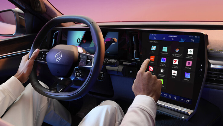 Обновленный Renault Scenic E-Tech имеет новые и улучшенные характеристики. (Источник изображения: Renault)