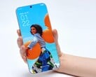 Концептуальный смартфон от Tecno уже демонстрирует, как выглядит смартфон без рамок вокруг дисплея.