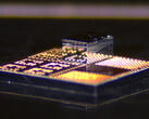 Новый процесс изготовления 3D-чипов интегрирует GaN-транзисторы в кремниевые пластины (Источник изображения: Исследователи MIT)