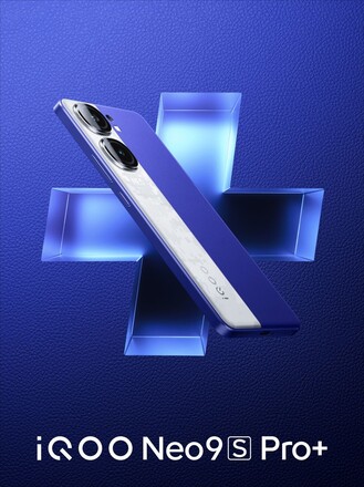 iQOO Neo9S Pro+ в варианте из веганской кожи Buff Blue (Источник: iQOO)