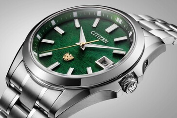 Citizen-AQ4093-56W крупным планом с бокового угла