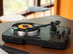 Korg выпускает три портативных проигрывателя пластинок Handytraxx для любителей аналогового звука. (Источник изображения: Korg)