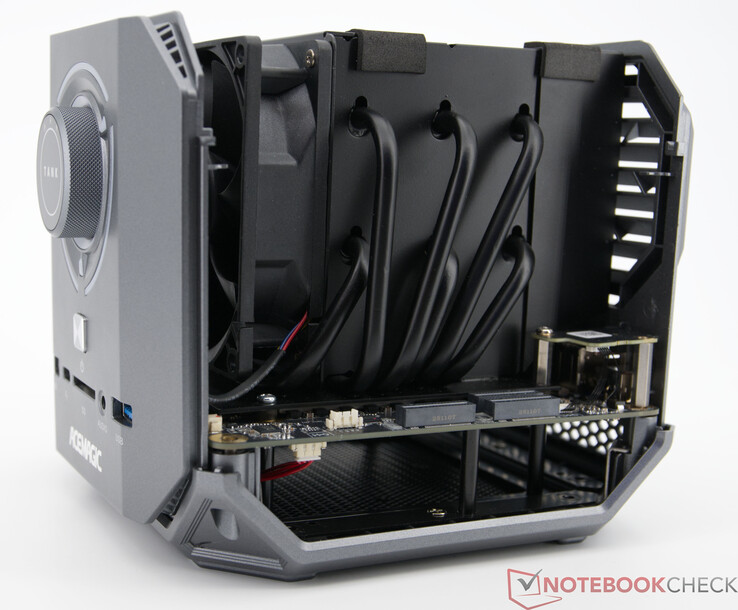 Acemagic на M1A Pro+ без крышки корпуса