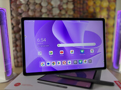 Lenovo Idea Tab Plus (RRP $289.99) также поставляется с активным стилусом с 4096 уровнями давления и наклона.