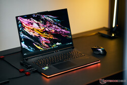 Asus ROG Strix Scar 18 (2024)