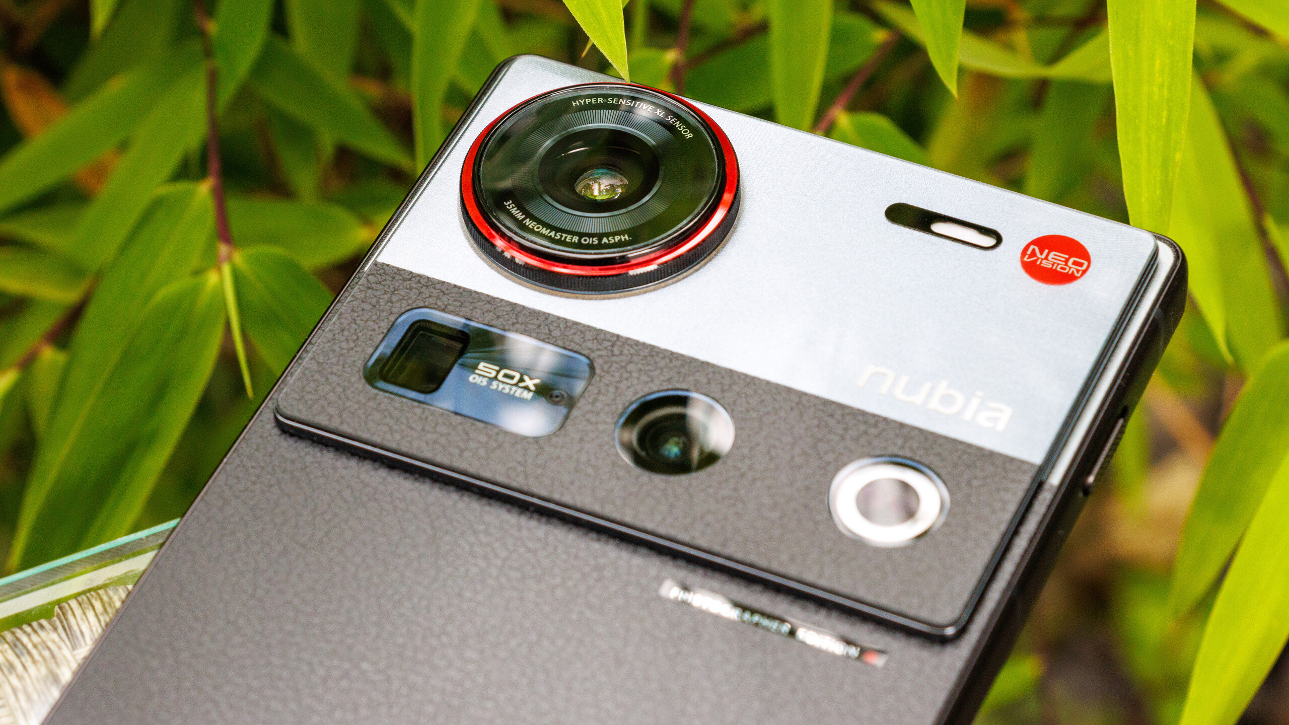 Обзор Nubia Z70S Ultra 
