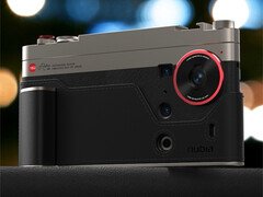 У Z70S Ultra есть выделенная кнопка спуска затвора камеры, в отличие от многих конкурентов. (Источник изображения: Nubia)