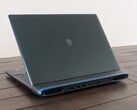 У мобильного RTX 5090 может быть больше VRAM, чем у мобильного RTX 5080, но это имеет меньшее значение, чем толщина ноутбука во время игр (Источник изображения: Notebookcheck)