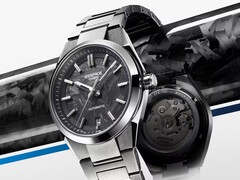 Модель Casio Edifice EFK-100CD-1A с циферблатом из кованого карбона поступит в продажу вместе с несколькими новыми моделями EFK-100D. (Источник изображения: Casio)